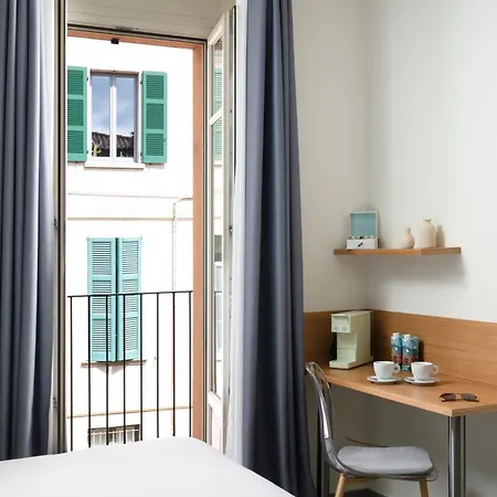 Avenue Boutique Hotel 4*