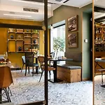 Ξενοδοχείο Avenue Boutique 4*