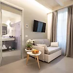 Avenue Boutique Como