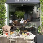 Avenue Boutique Como