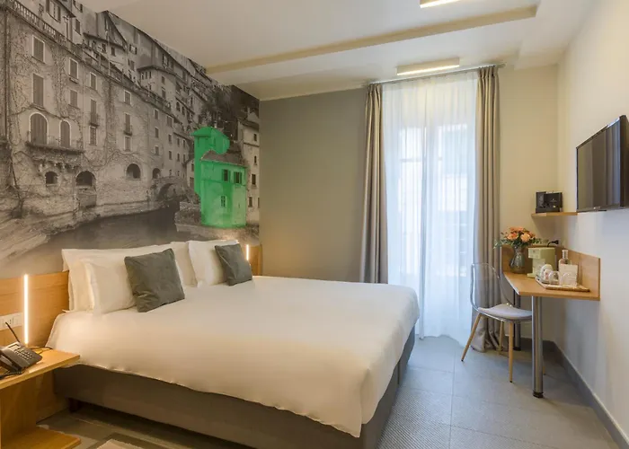 Avenue Boutique Комо