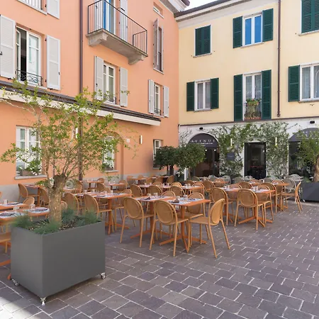 Avenue Boutique Como